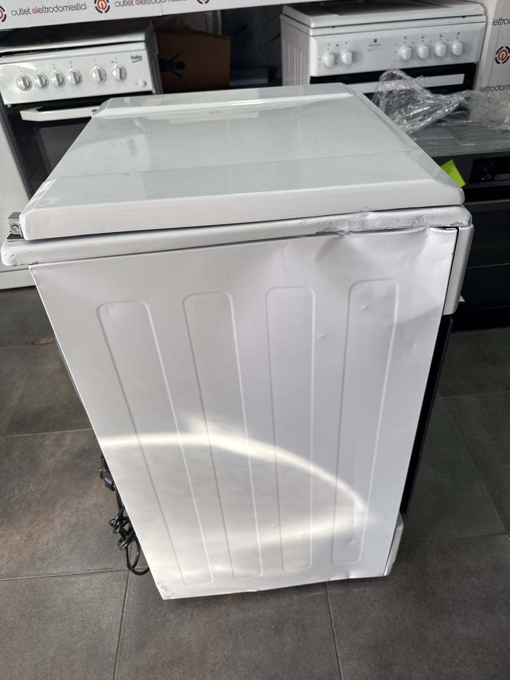 Cucina Electroline 50x50 forno a gas con lieve difetto estetico