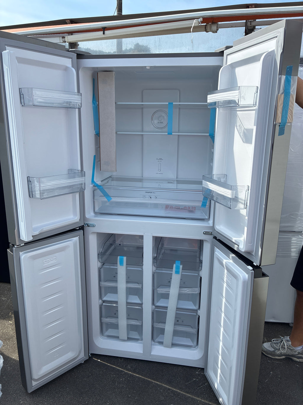 Frigorifero Electro line quattro porte, total no Frost nuovo con lieve difetto estetico ￼