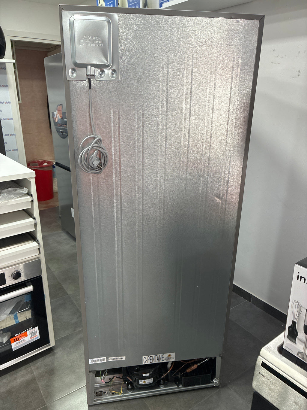 Frigorifero combinato Electroline ￼ total no Frost Nuovo con lieve ￼difetto estetico
