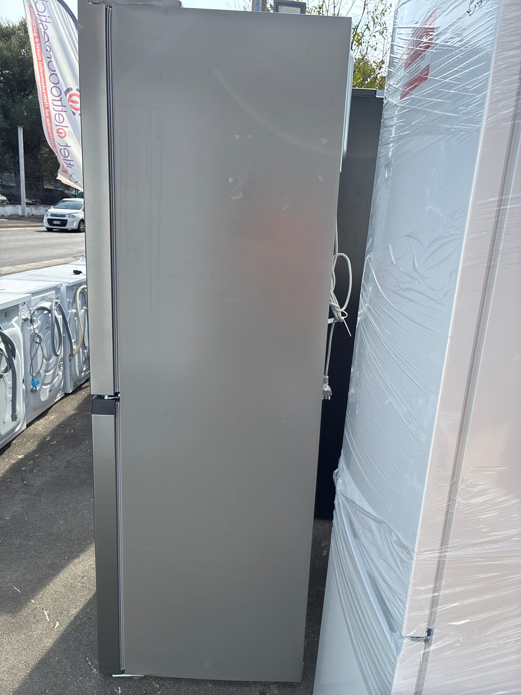 Frigorifero Electro line quattro porte, total no Frost nuovo con lieve difetto estetico ￼