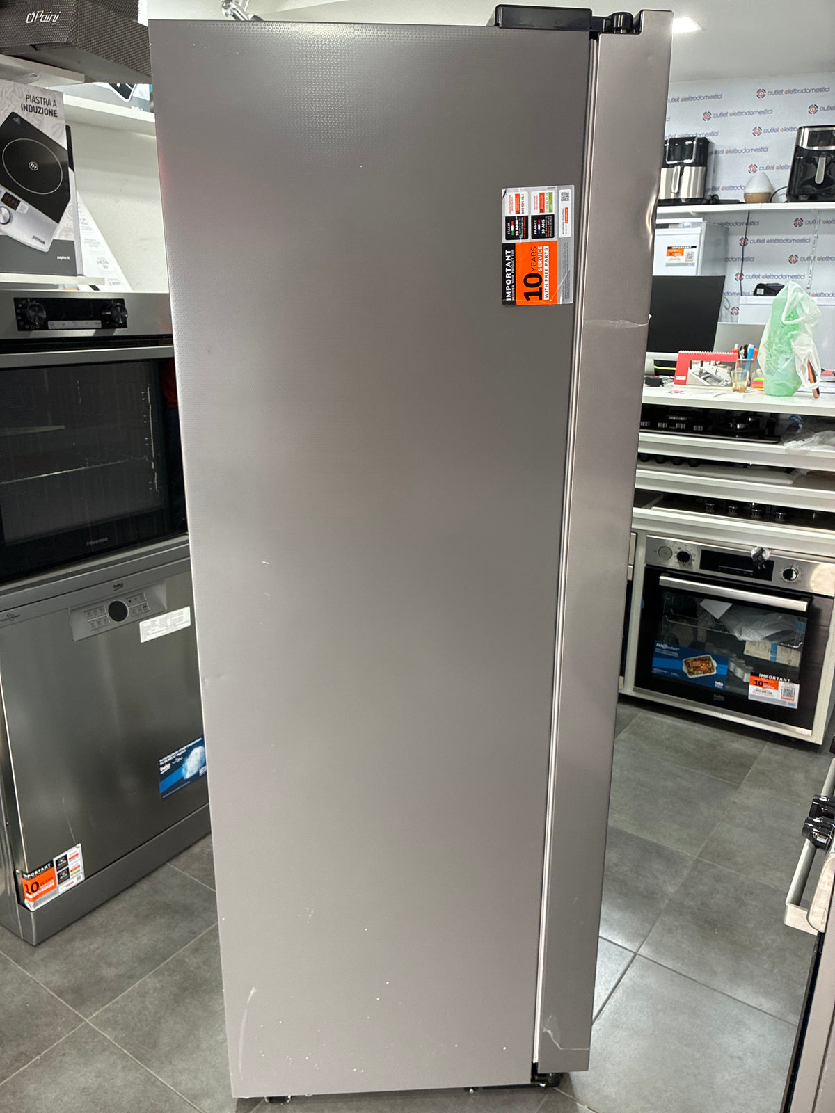 Frigorifero Hisense side By side total no Frost  nuovo lieve con difetto estetico ￼