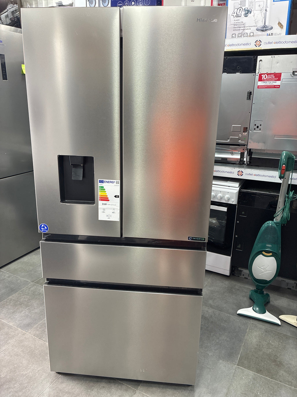 Frigorifero french Door Hisense total no Frost nuovo con lieve difetto estetico