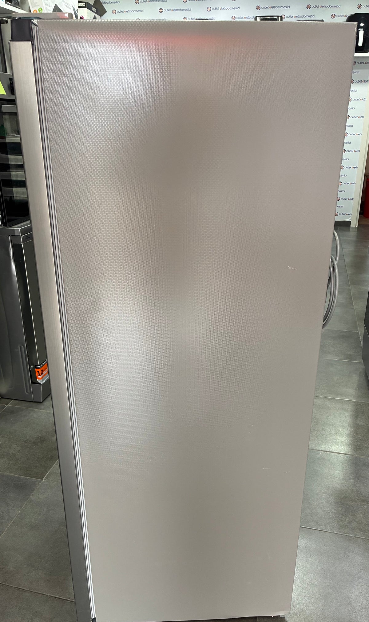 Congelatore verticale, Electroline total no Frost inox nuovo con lieve ￼difetto estetico