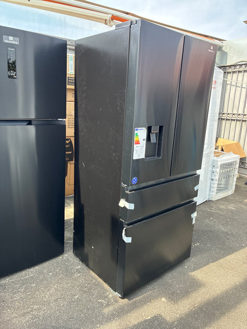 Frigorifero combinato, Electroline total no Frost Nuovo con lieve difetto estetico ￼